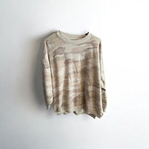 Women's American Eagle Outfitters Aerie Camo Sweatshirt Size M Jegging Fit